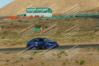 media/Jun-01-2025-CalClub SCCA (Sun) [[eae223c5dd]]/Group 1/Track Event 5/